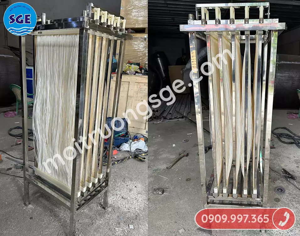 Vật liệu chế tạo màng MBR dạng sợi rỗng có khả năng chịu hóa chất và áp lực tốt, tuổi thọ dài, ít cần bảo dưỡng